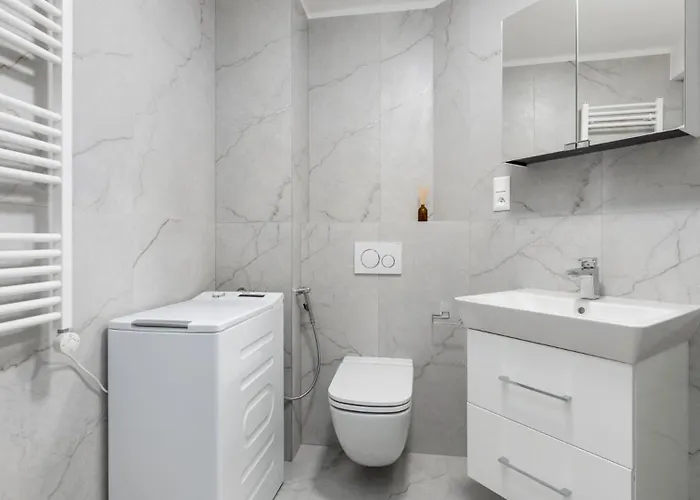 Palisady Charm - Stylish High Ceiling, Downtown, Parking *