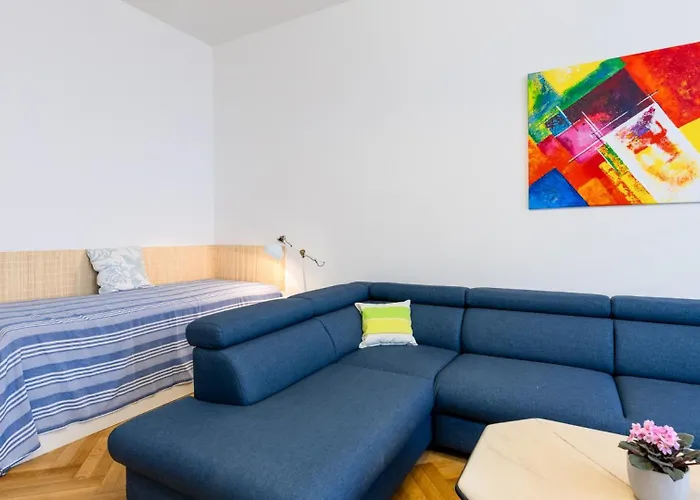 Apartman Palisady Charm - Stylish High Ceiling, Downtown, Parking *